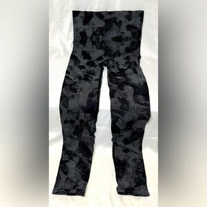 Mono B leggings